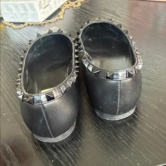 Valentino Black Leather Pointed Rockstud Flats - Picture 3 of 8